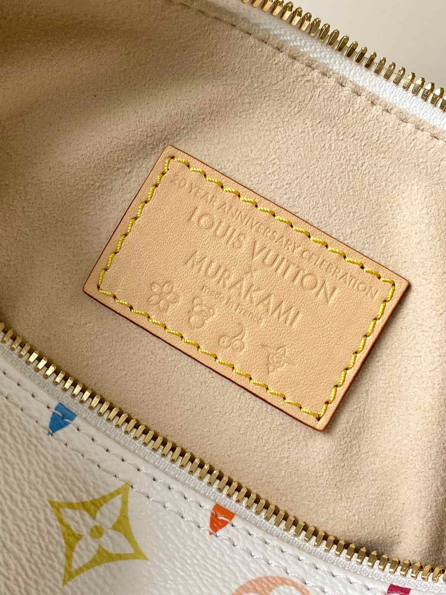 Louis Vuitton x Murakami Speedy Bandoulière 25 Monogram coated canvas M13085 Top