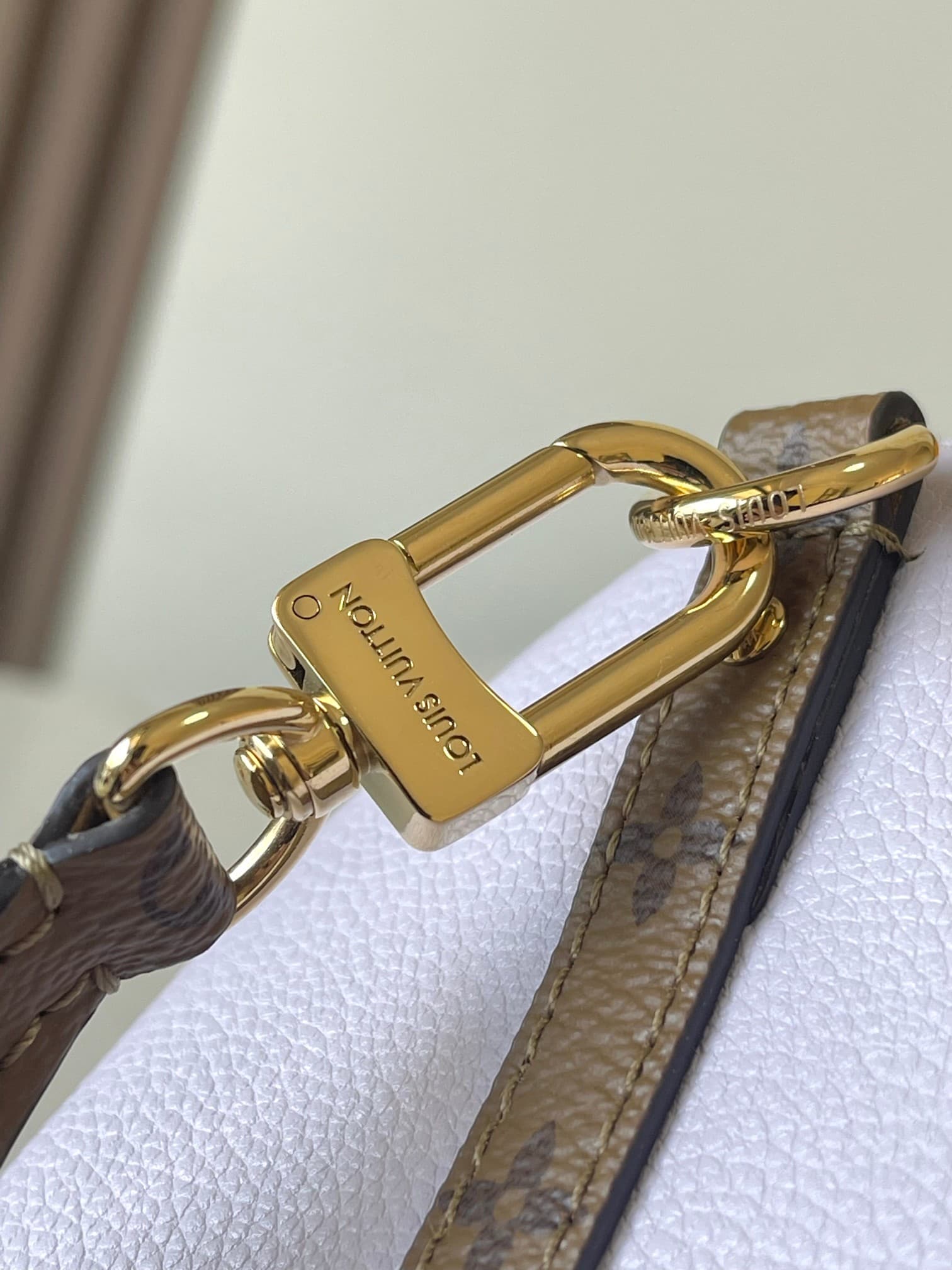 Louis Vuitton Express PM handbag in lilac calfskin leather M27275 TOP