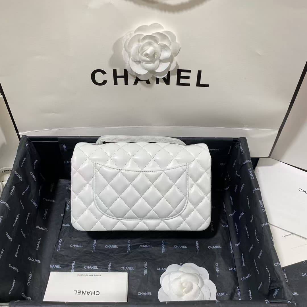 Mini CLASSIC HANDBAG Lambskin Silver Metal White B