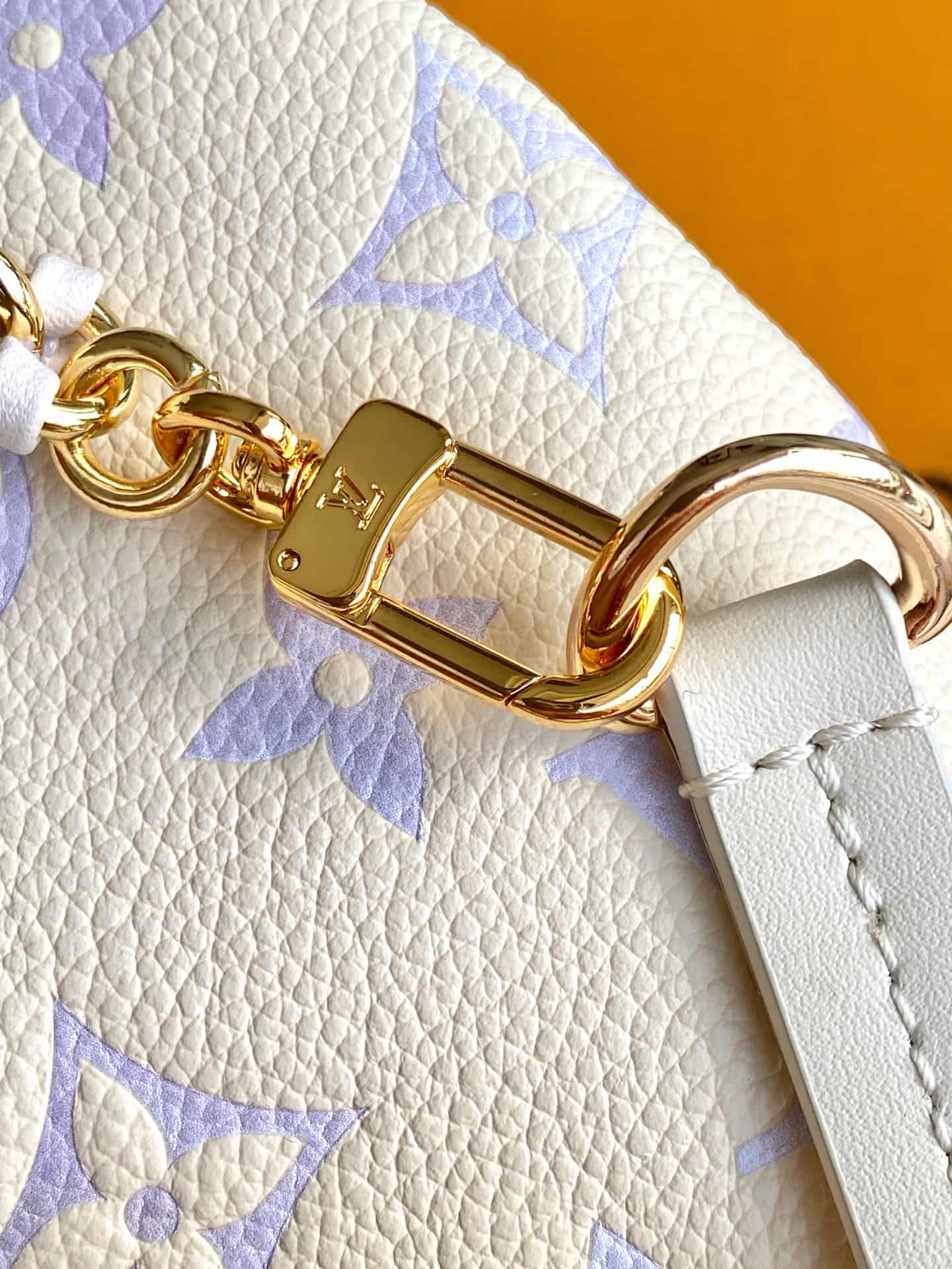 Louis Vuitton Backup Dream Cream Embossed grained cowhide leather M15113 High
