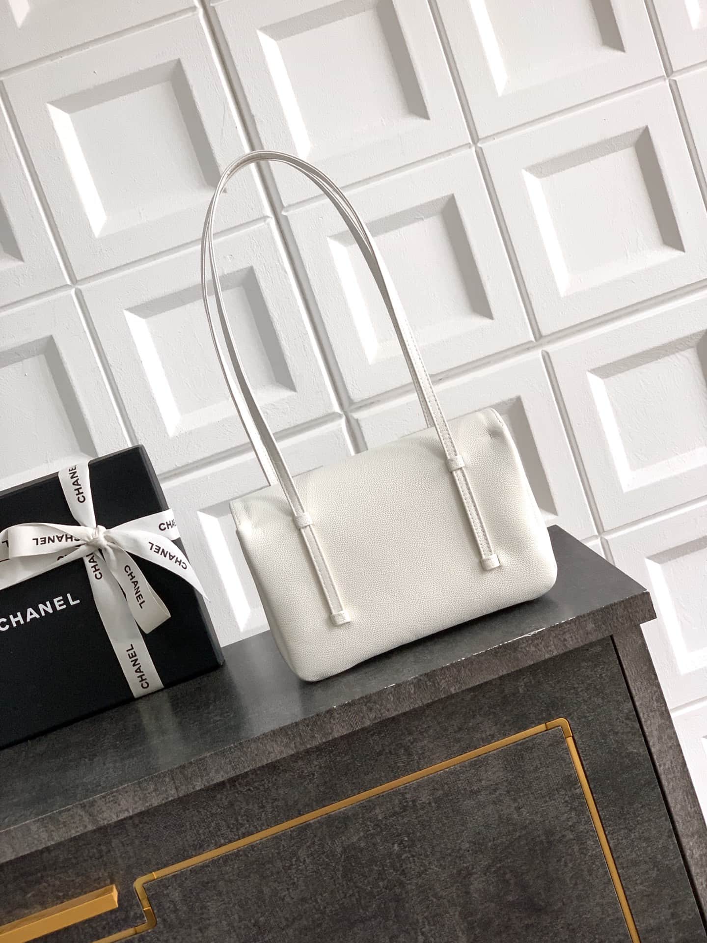 Chanel Clutch with Leather Strap Grained Shiny Calfskin & Gold-Tone Metal White  5809 High