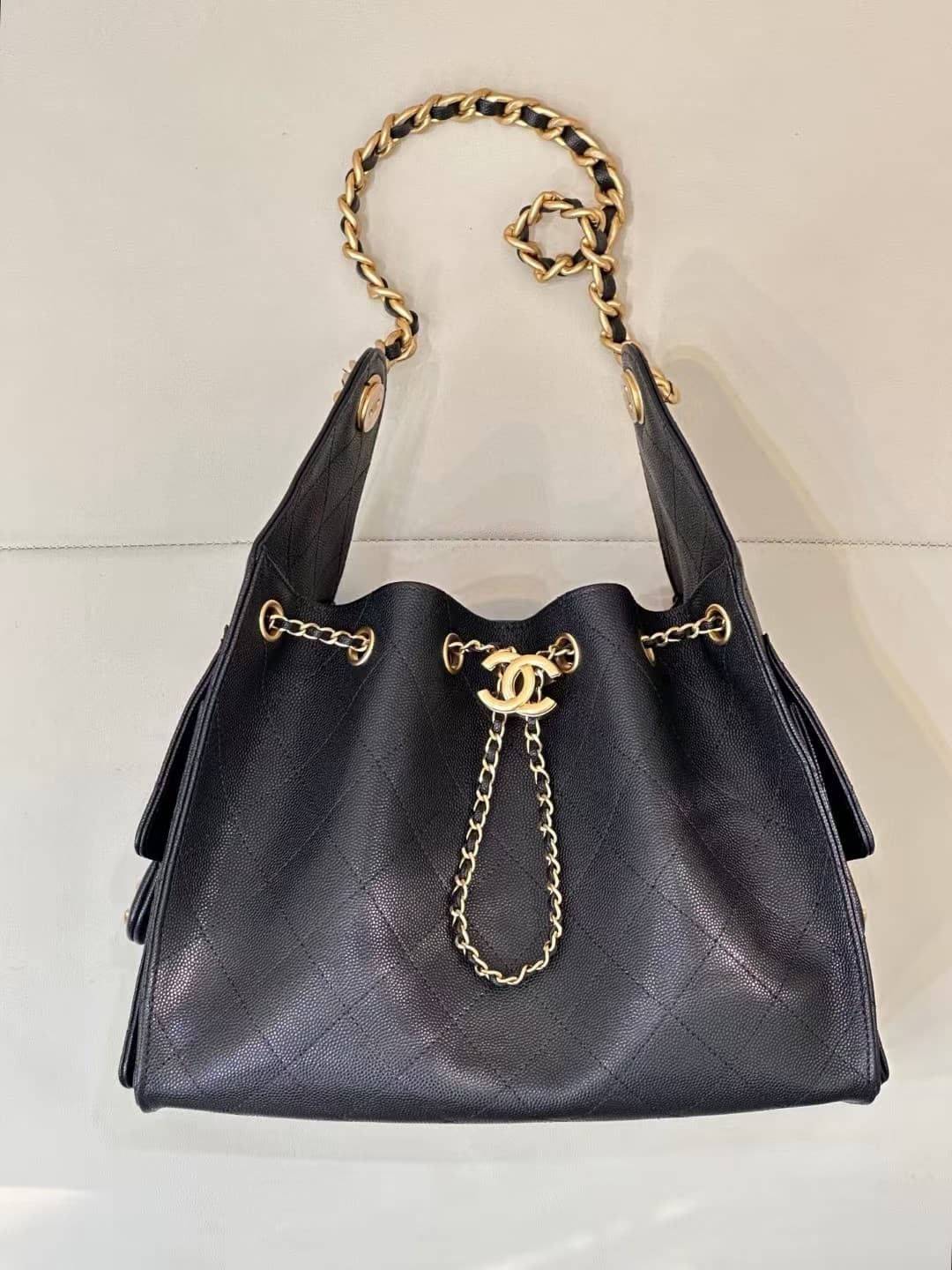Chanel 25 Small Hobo handbag AS5293 Grained Calfskin & Gold-tone Metal Black TOP