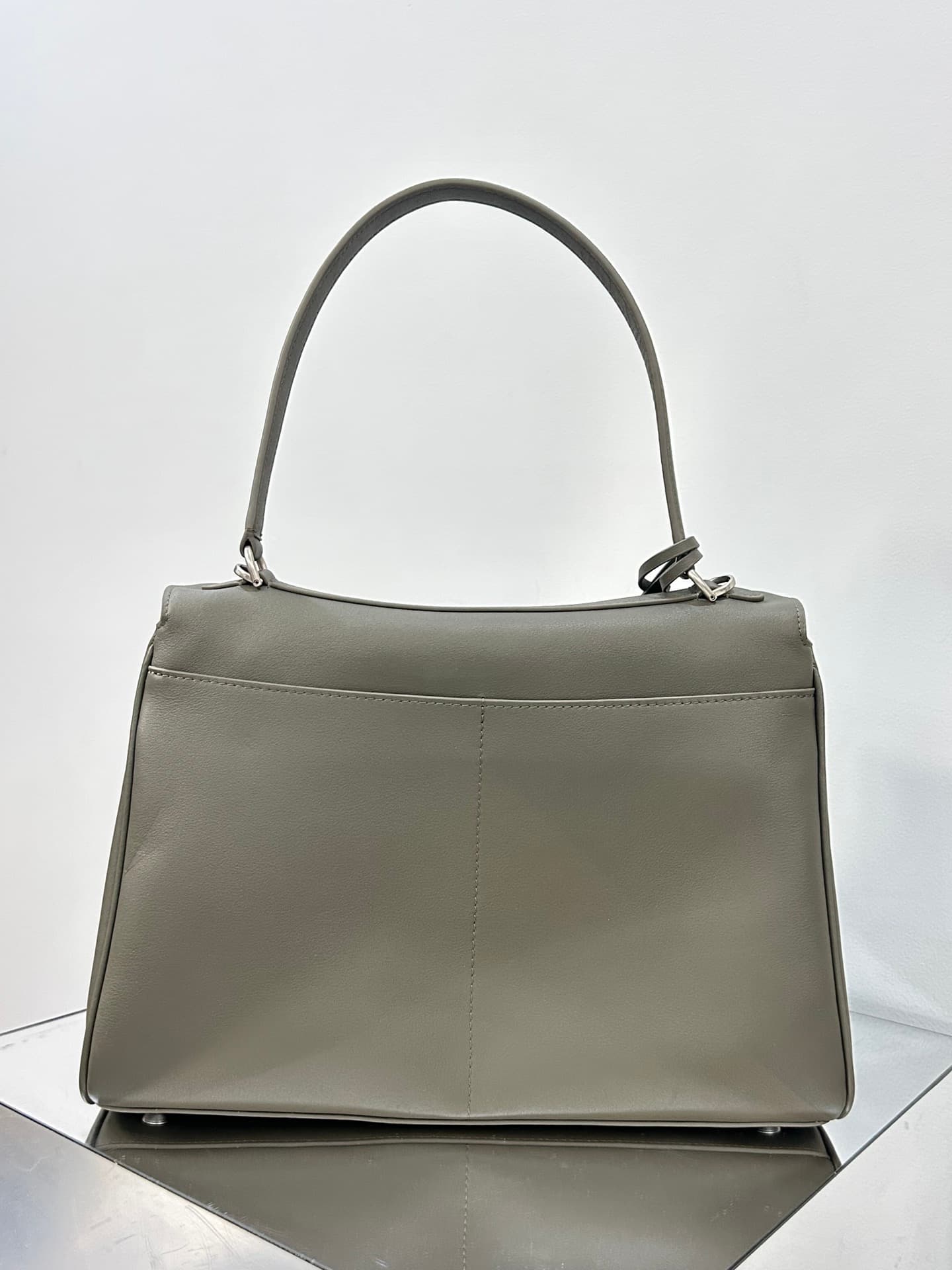 Balenciaga Rodeo Medium Bag in Khaki Leather With Sliver-Tone Metal TOP