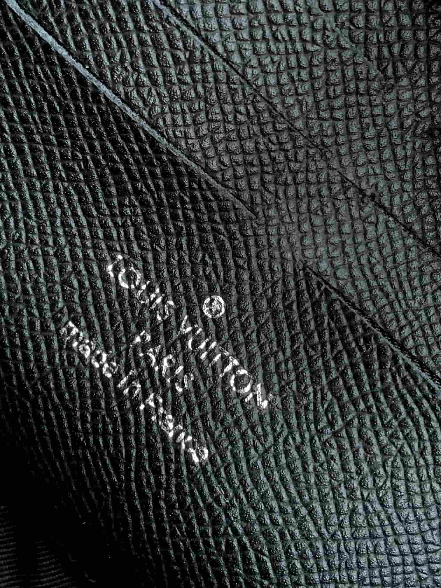 Louis Vuitton Soft Trunk Wallet Black Taurillon Monogram leather M80224 High