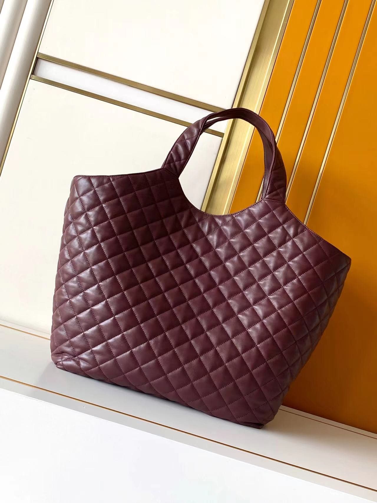 ICARE Maxi tote in nappa lambskin High