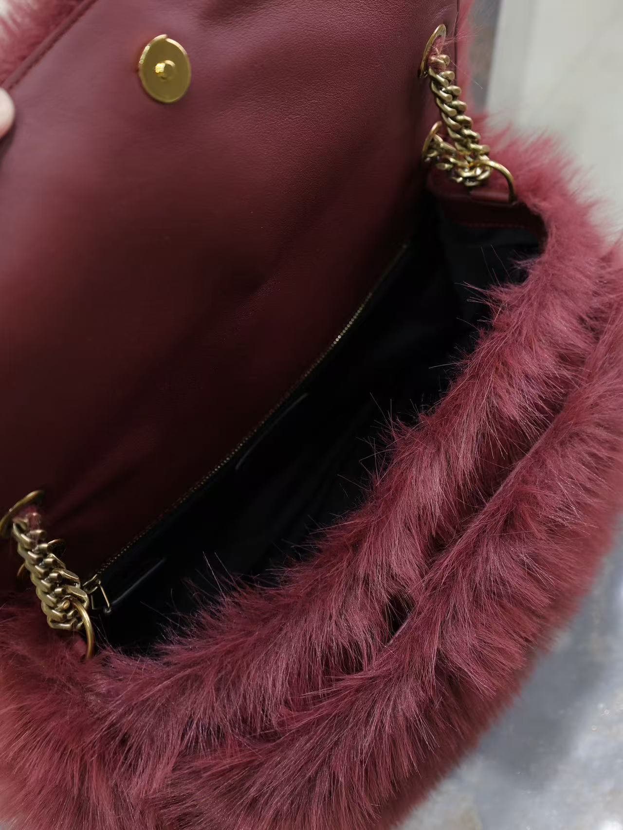 Saint Laurent Niki Large in Feathers bag in Bordeaux High