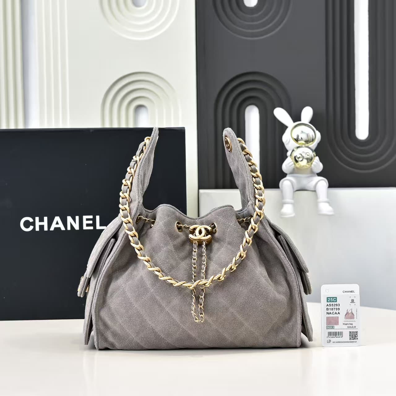 Chanel 25 Small Hobo handbag AS5293 Suede & gold-tone metal Grey A