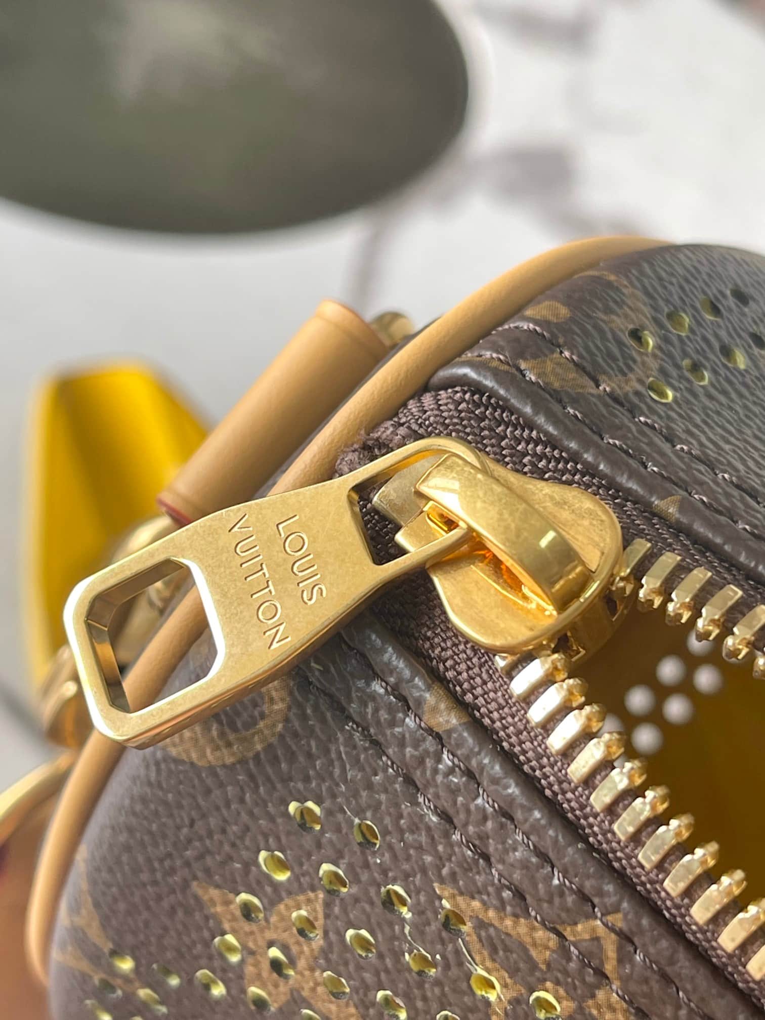 Louis Vuitton Keepall Bandoulière 25 Monogram/Yellow Grid coated canvas M29296 High