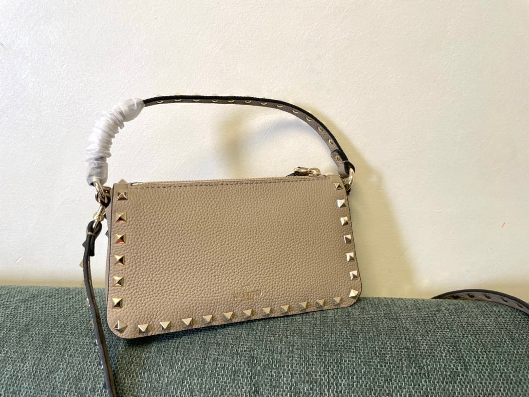 Valentino Garavani Mini Rockstud crossbody bag in Beige Grained Calfskin High