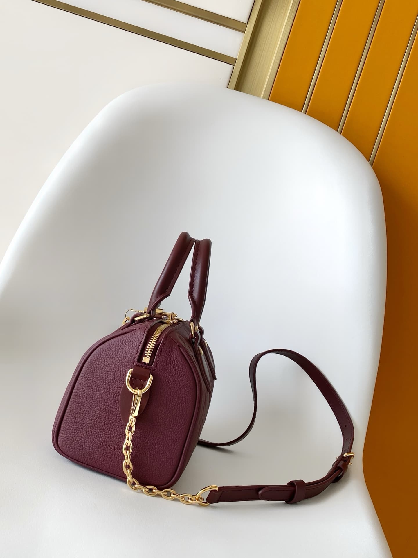 Louis Vuitton Speedy Bandouliere 20 Grenat Red Debossed grained cowhide leather M25929 High