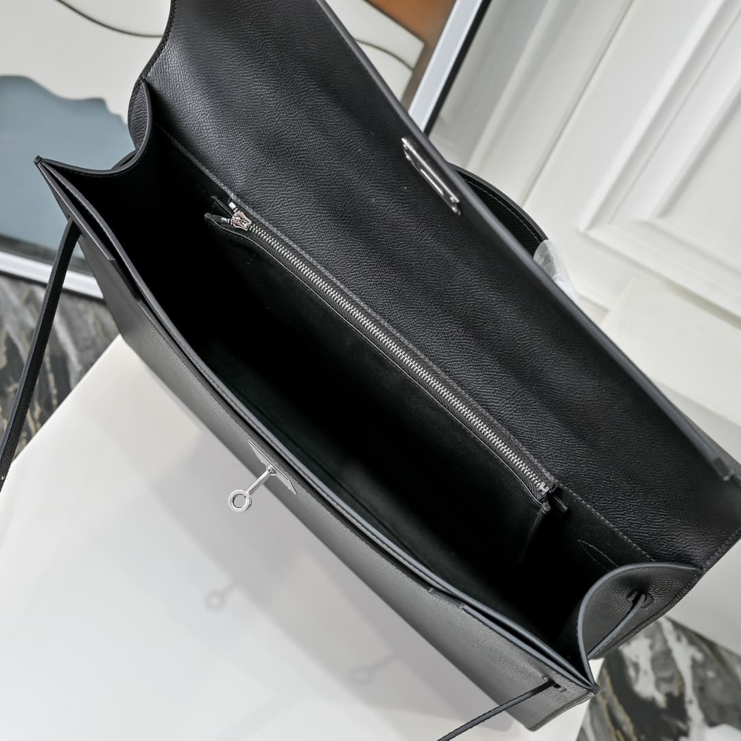 Hermes Kelly depeches Epsom 36 briefcase In Black Silver Metal CalfskIn WAX High