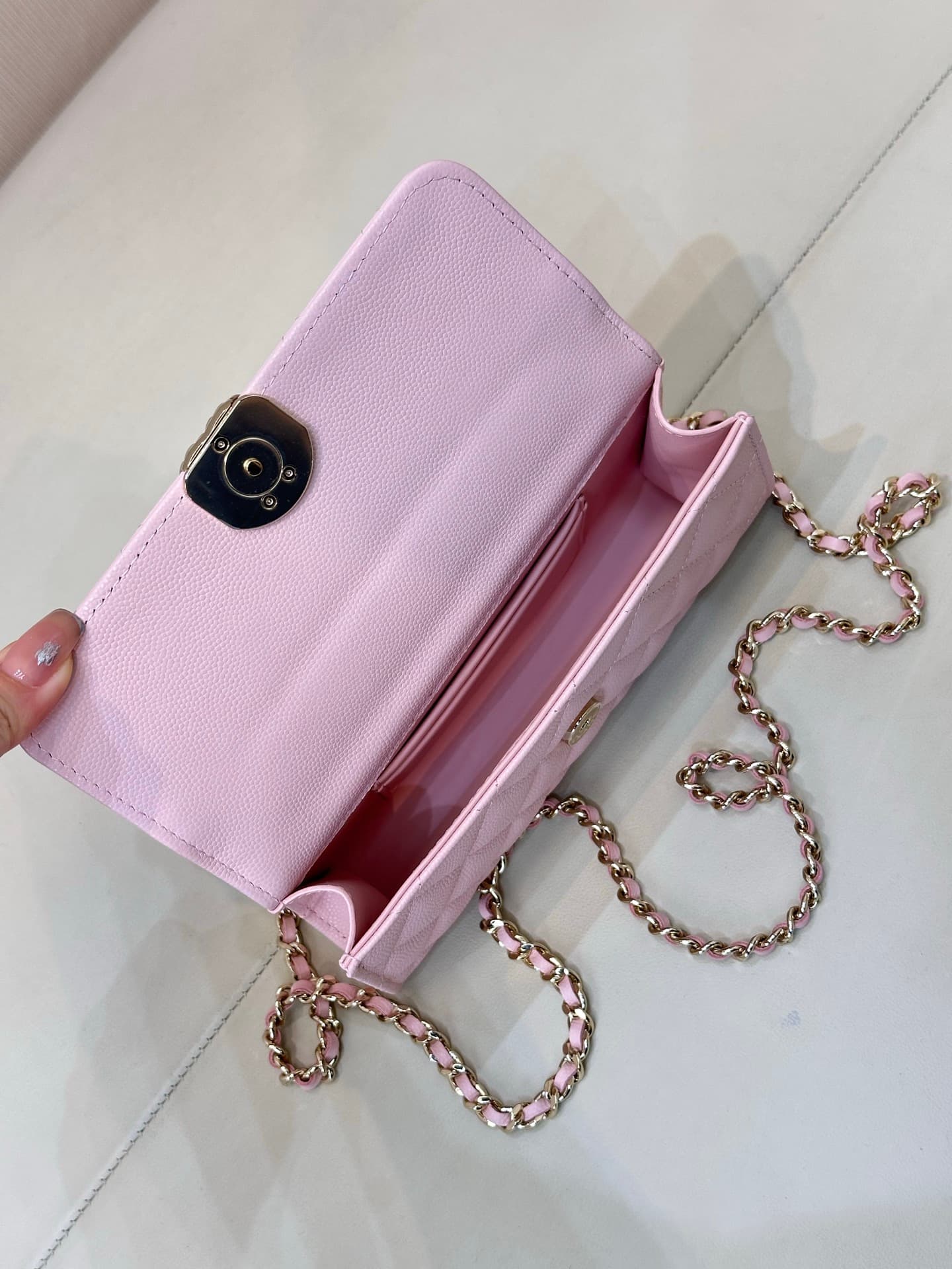 Chanel Clutch with chain Grained Calfskin&Gold-Tone Metal Pink AP3238 TOP