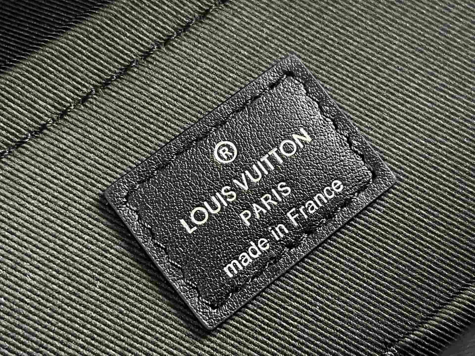 Louis Vuitton Discovery Slim Backpack Monogram Eclipse coated canvas M14020 TOP