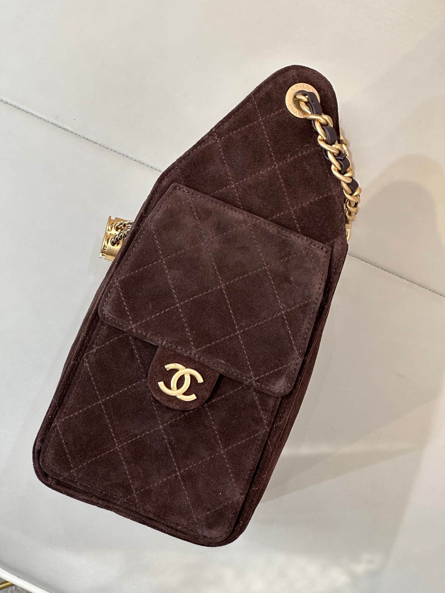 Chanel 25 Small Hobo handbag AS5293 Suede &Gold-tone Metal Coffee TOP