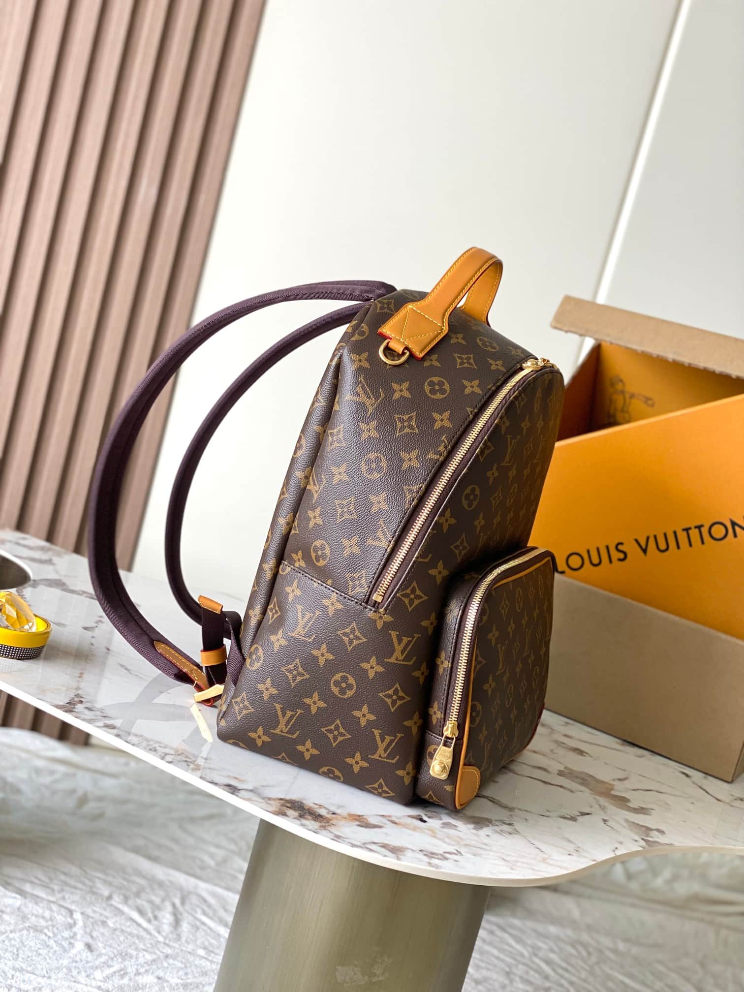 Louis Vuitton Discovery Cargo Backpack Monogram coated canvas M25979 TOP