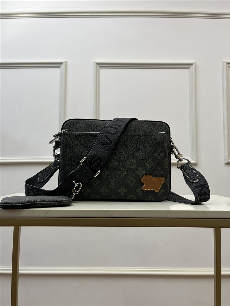 Louis Vuitton TRIO MESSENGER NM M46340 High
