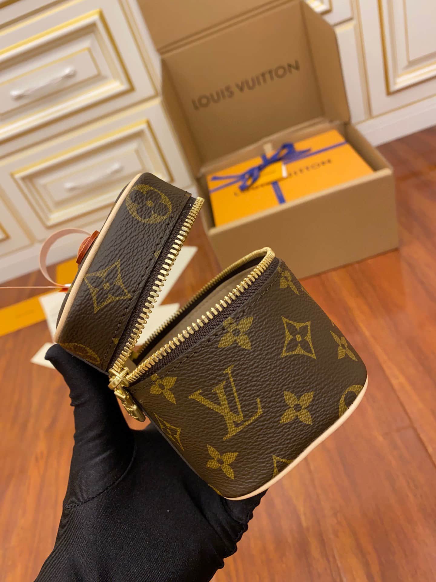 Louis Vuitton Nice Nano Monogram coated canvas M44936 TOP