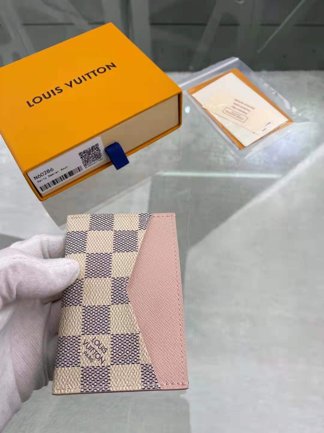 Louis Vuitton CARD HOLDER DAILY Damier Azur Pink High