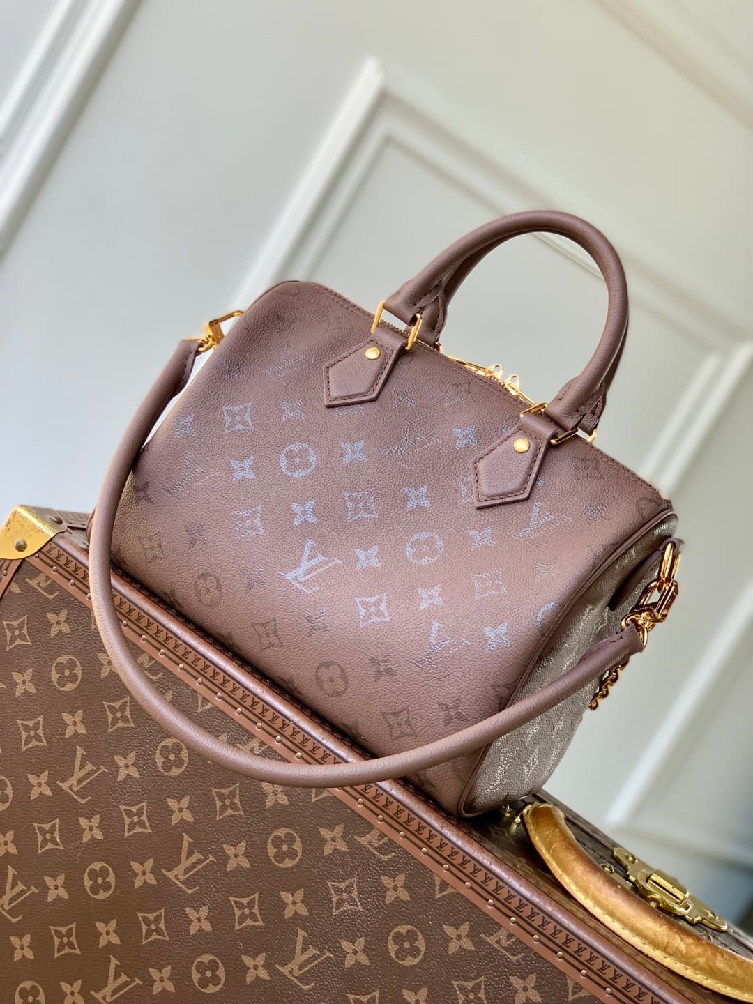 Louis Vuitton Speedy Bandoulière 25 Monogram leather M26691 Brown High