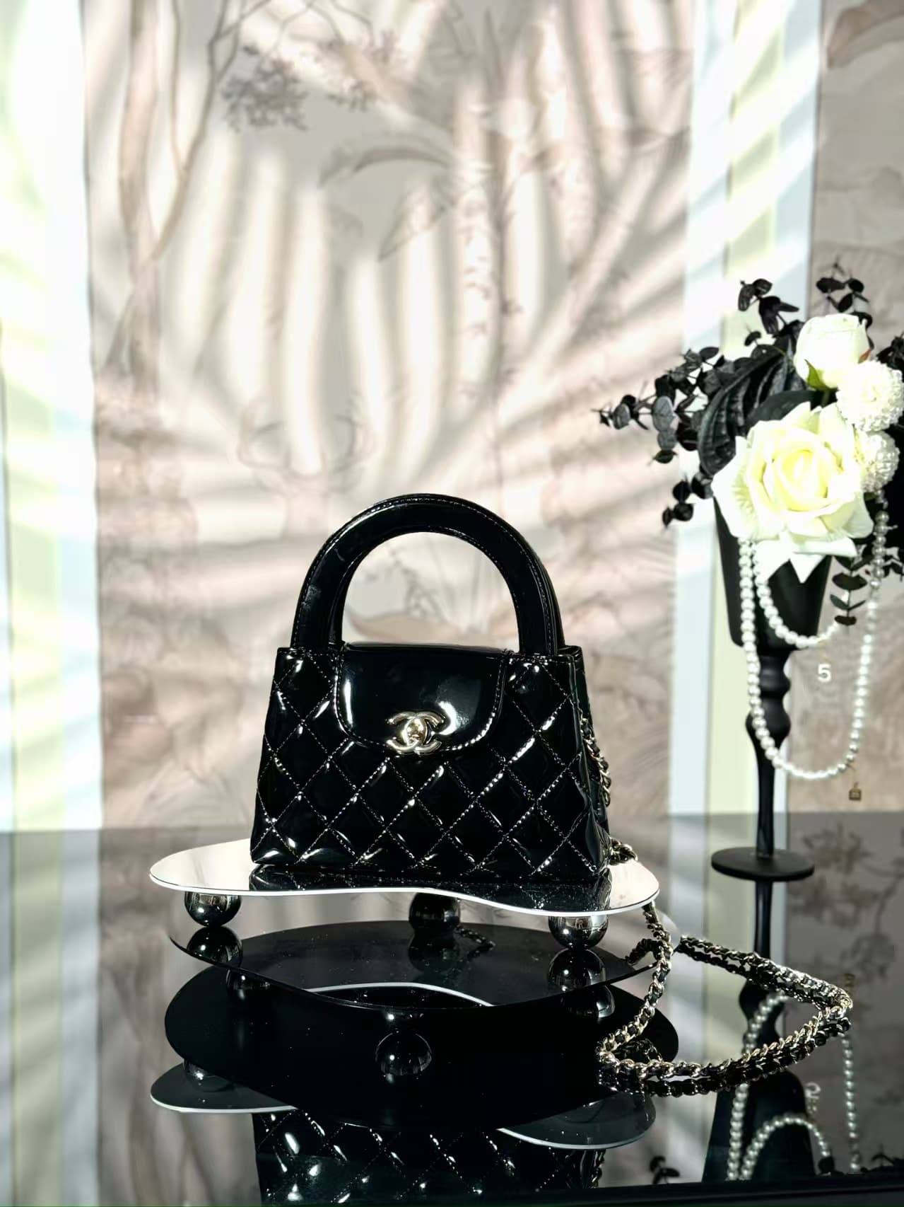 Chanel MINI SHOPPING BAG AS4416 Shiny patent leather & Gold-Tone Metal Black A