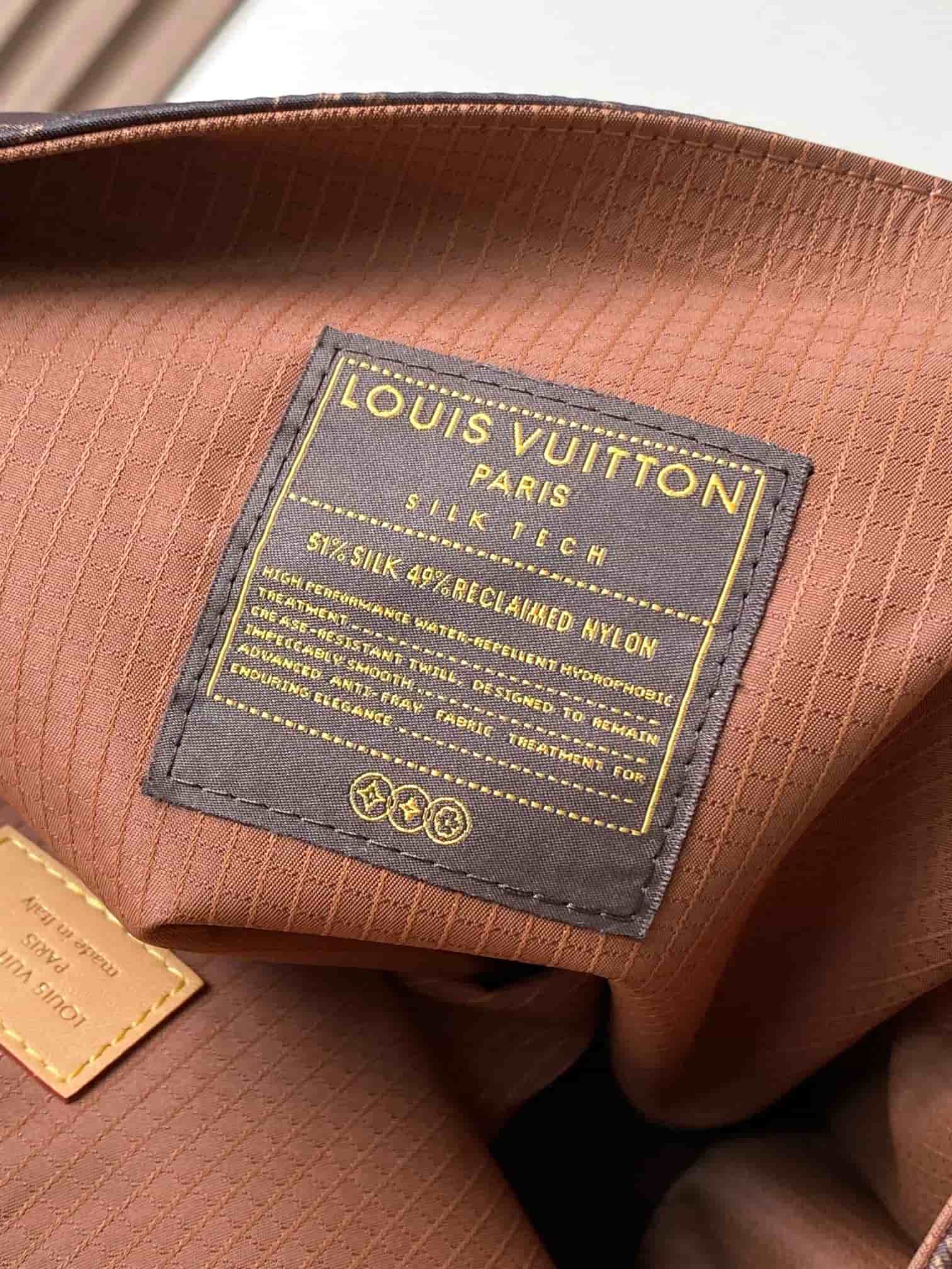 Louis Vuitton Jet Lag Bag MM Monogram Silk Tech M2A425 TOP
