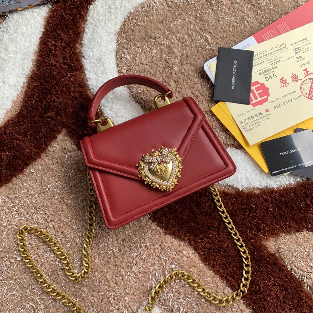 Dolce & Gabbana Small Devotion bag in smooth calfskin in Red High