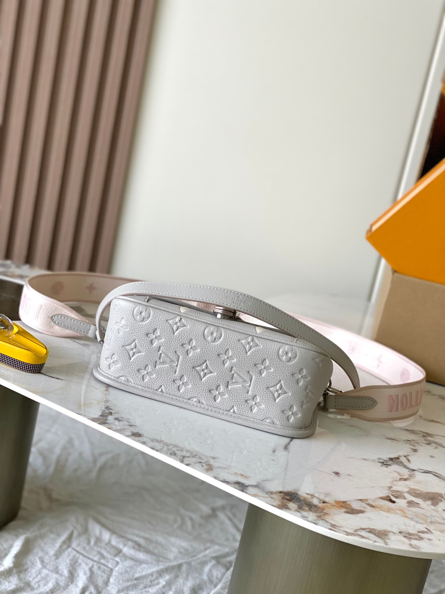 Louis Vuitton Diane Monogram Empreinte Leather M14214 Gray/Quartz Pink/Beige TOP