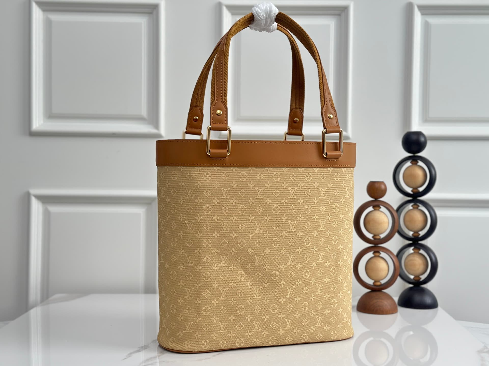 Louis Vuitton Monogram Lin Lucille shoulder bag M92683 High
