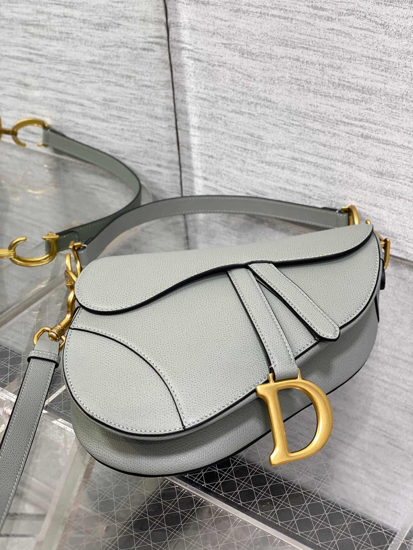 SADDLE BAG Grained Calfskin Grey High
