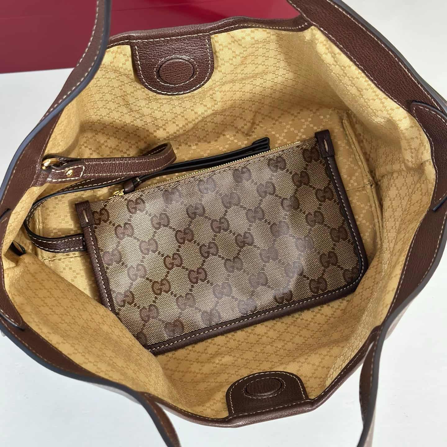 Gucci Giglio small tote bag Sand and dark brown soft, shiny coated GG fabric ‎860845 High