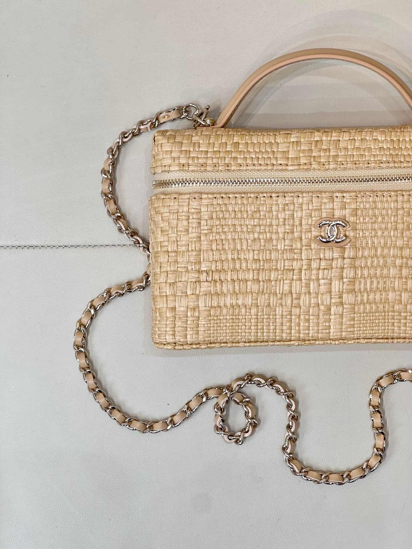Chanel Classic Vanity with Chain Braided Raffia & Gold-Tone Metal Beige AP4385 TOP