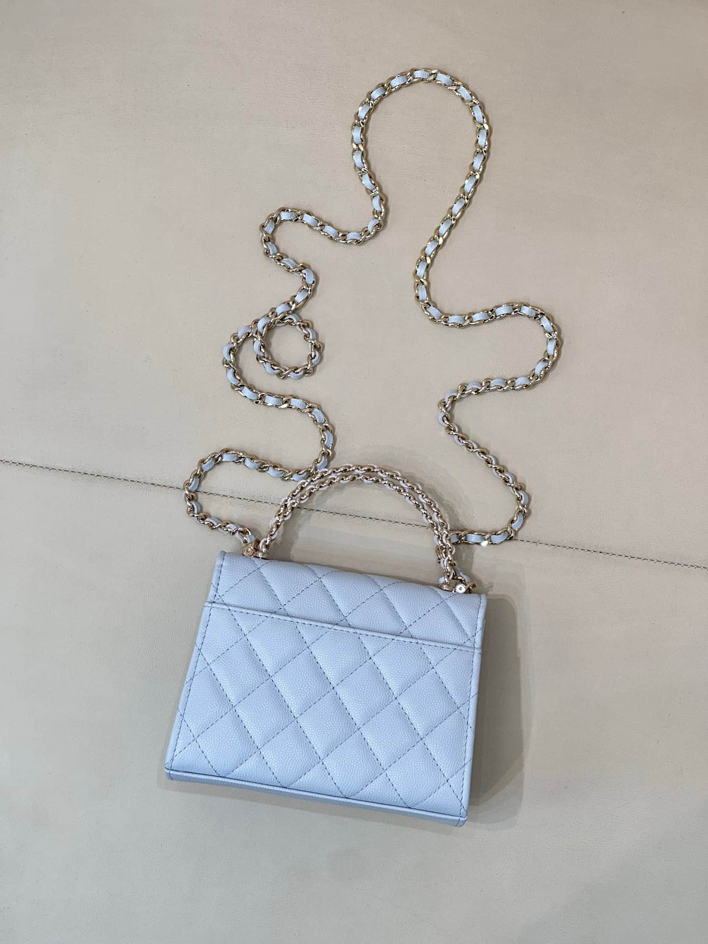 Chanel Clutch with chain Grained Calfskin&Gold-Tone Metal Blue AP3236 TOP