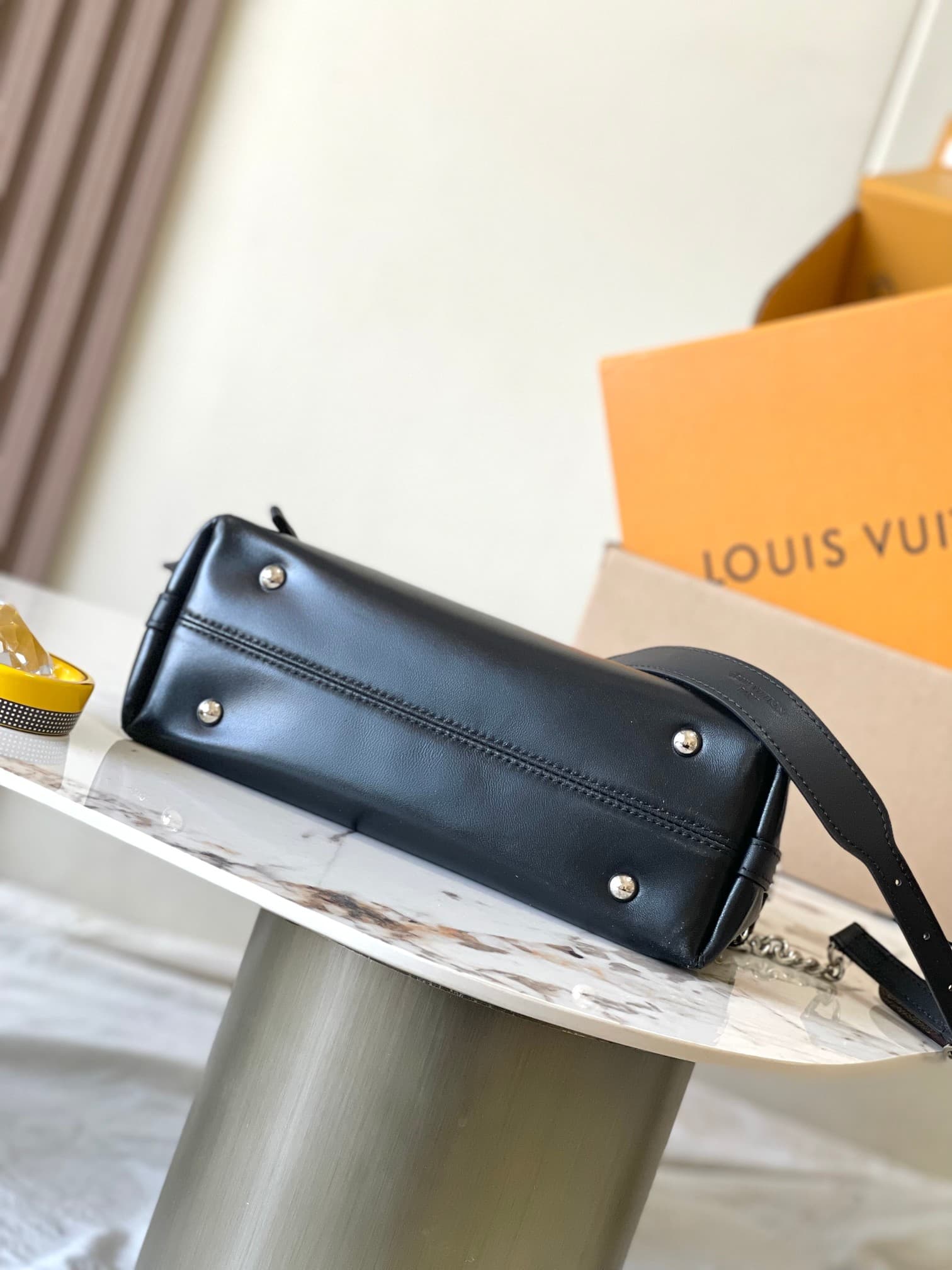 Louis Vuitton CarryAll Vibe BB Lambskin M12888 Black Top