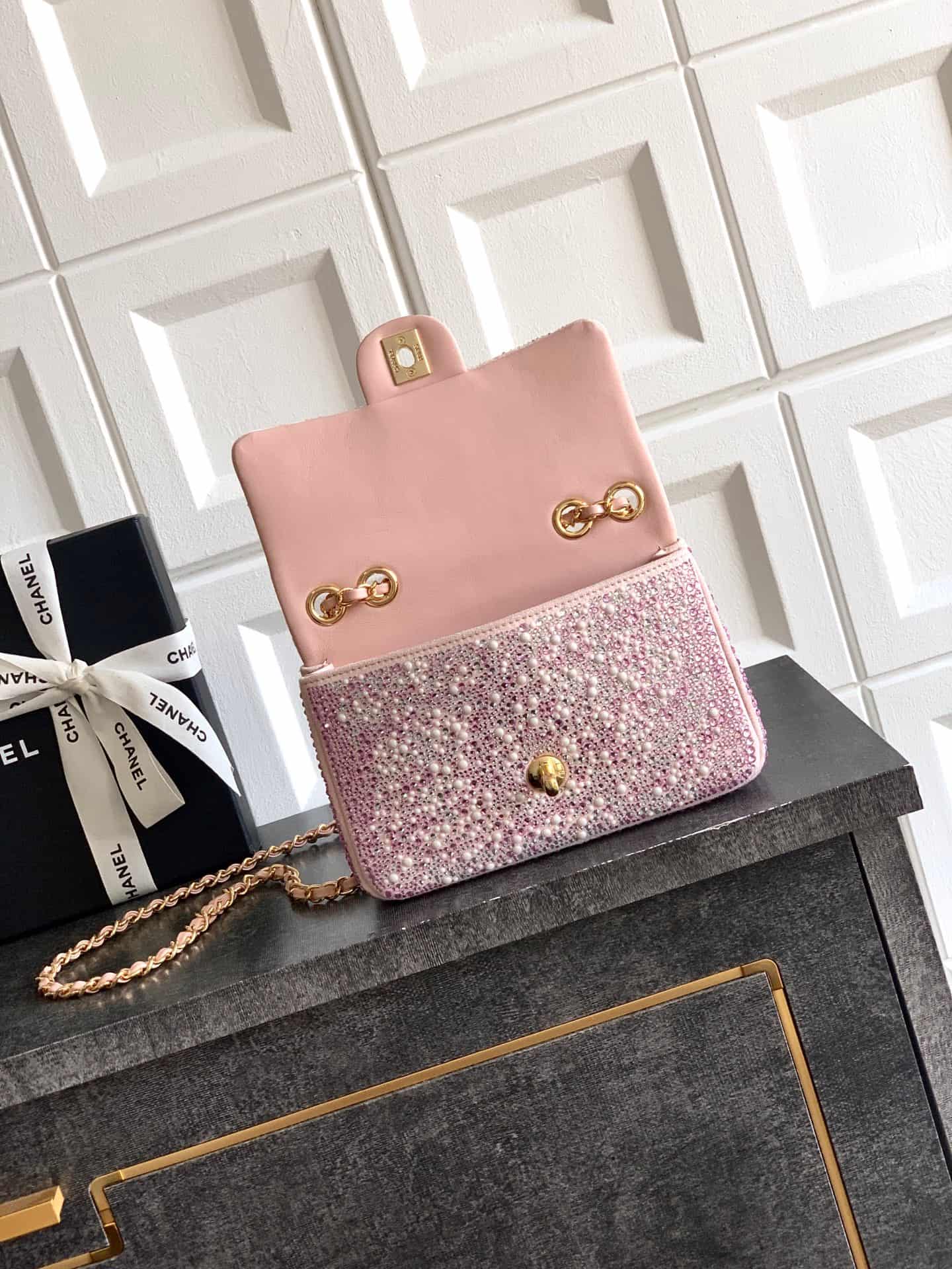 Chanel Classic Mini Flap Bag Strass Imitation Pearls & Gold-Tone Metal  Pink 6171 A
