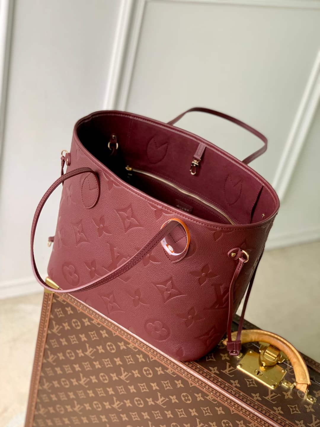 Louis Vuitton Neverfull MM Embossed grained cowhide leather M25855 Grenat High