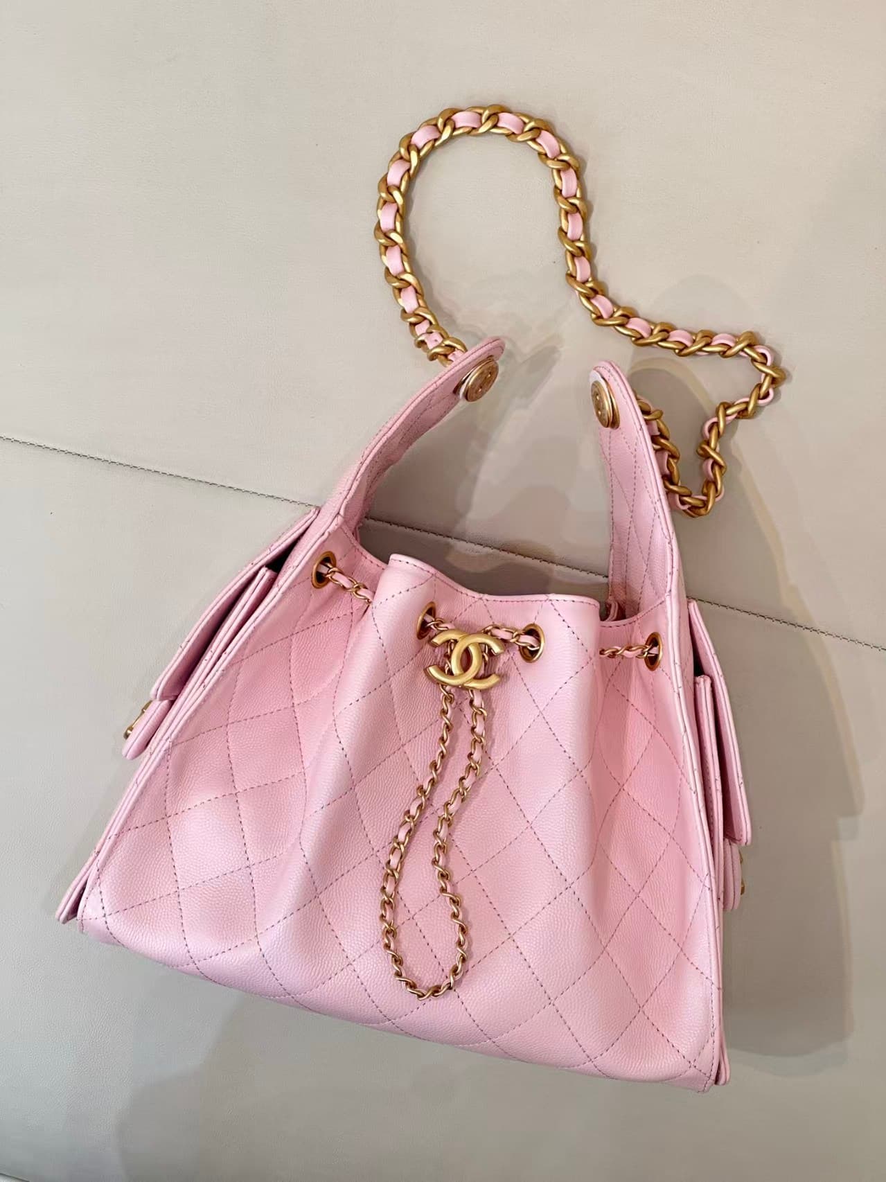 Chanel 25 Small Hobo handbag AS5293 Grained Calfskin & Gold-tone Metal Pink TOP