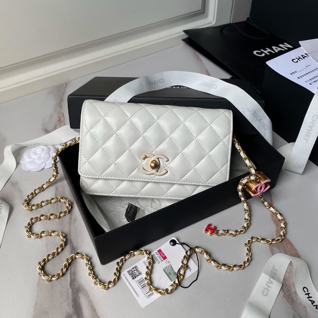 Chanel Wallet On Chain Shiny Lambskin & Gold Tone Metal White A