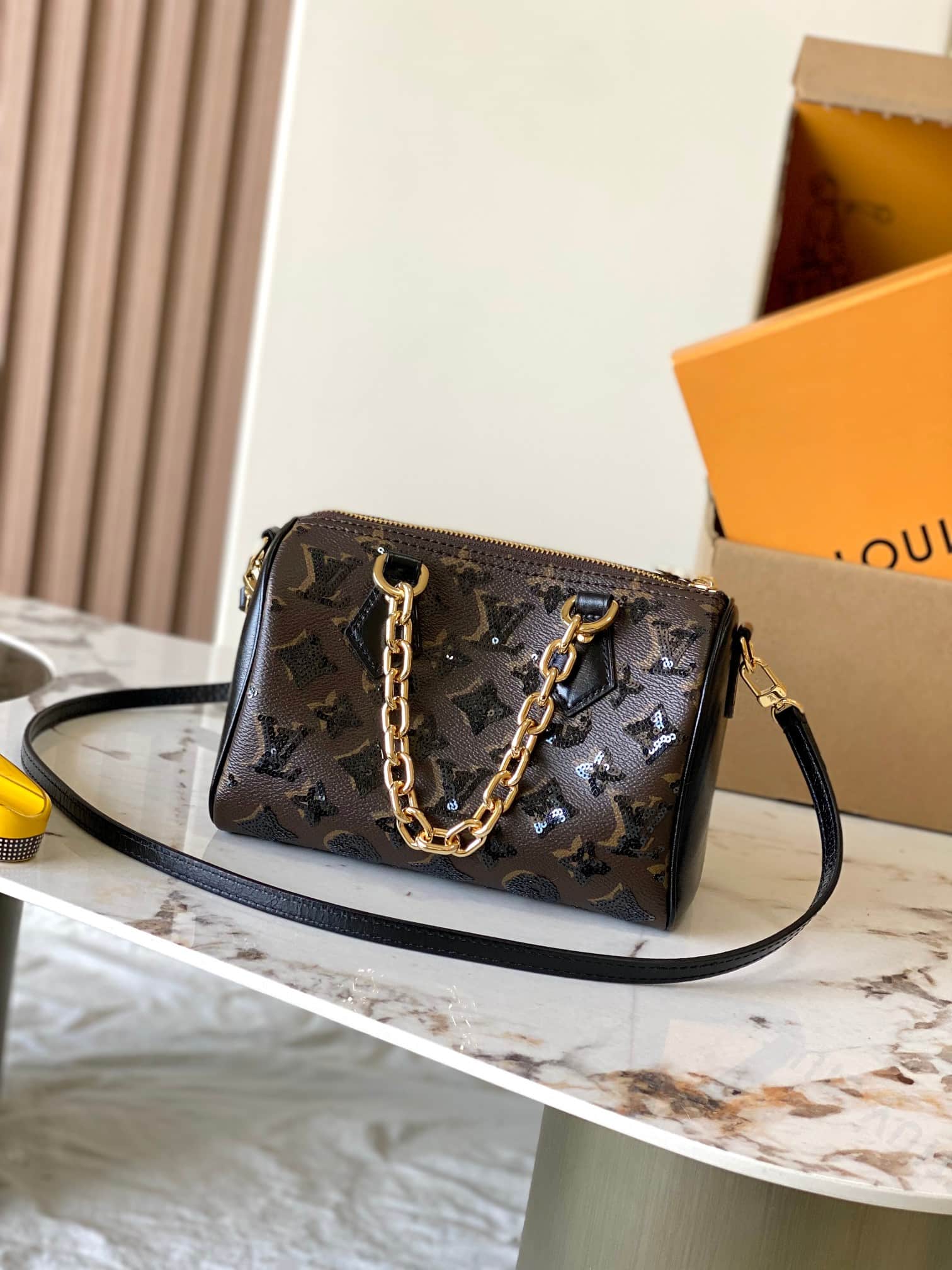 Louis Vuitton Speedy Bandouliere 20 Monogram coated canvas M26314 High