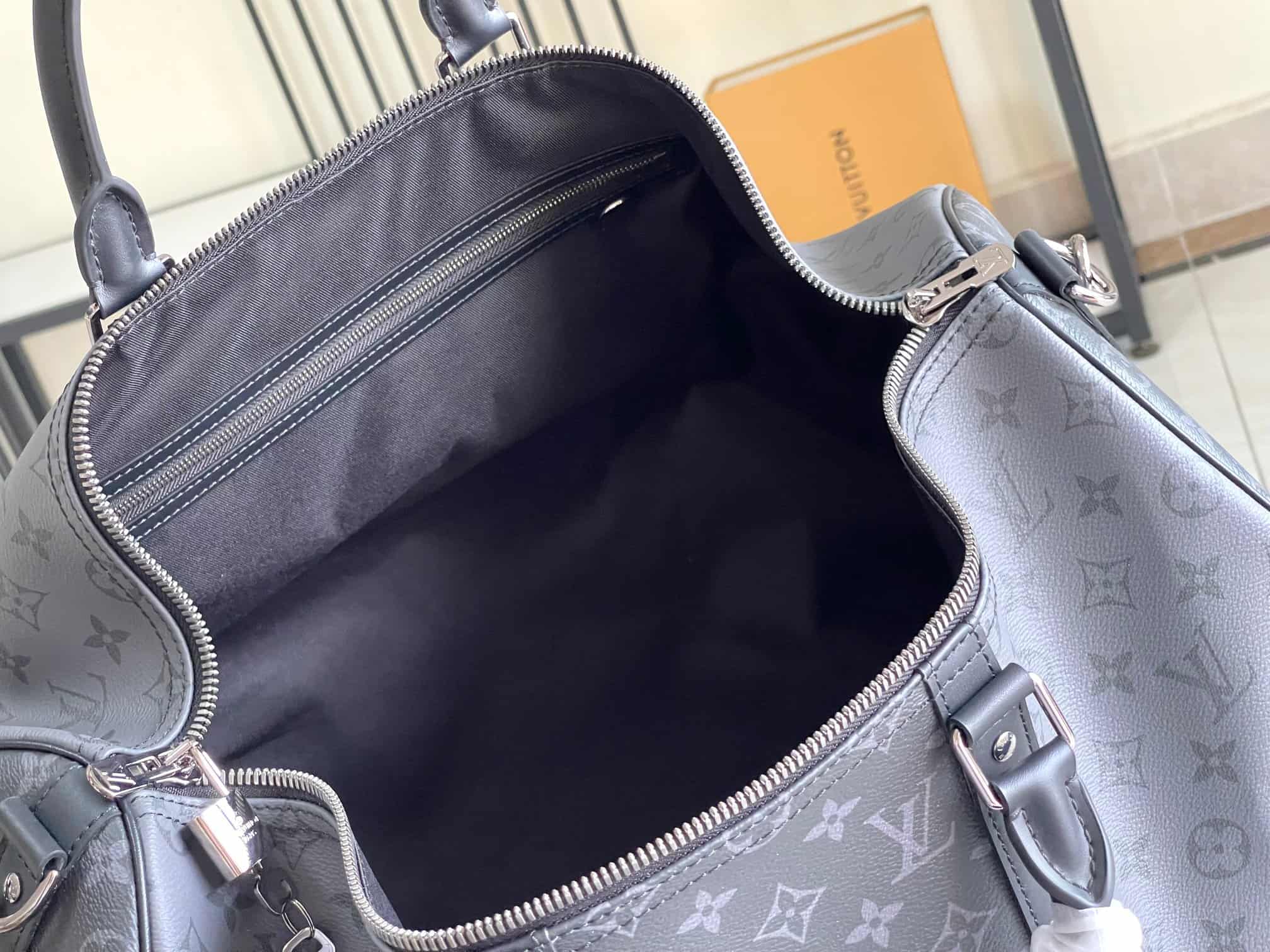 Louis Vuitton Keepall Bandoulière 50 Monogram Eclipse coated canvas M45392 TOP