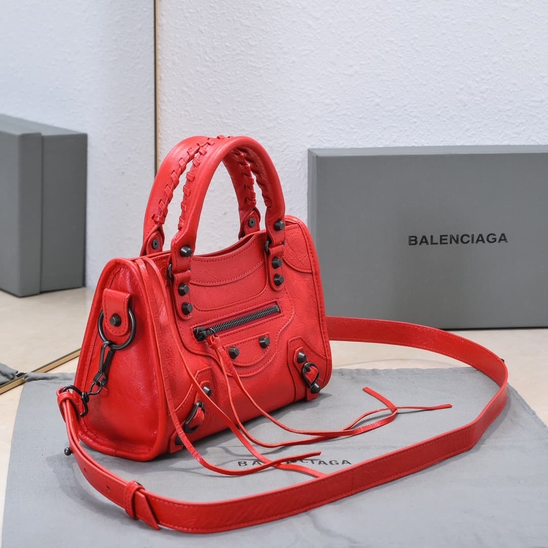 WOMEN'S LE CITY MINI BAG Lambskin & Black Metal High