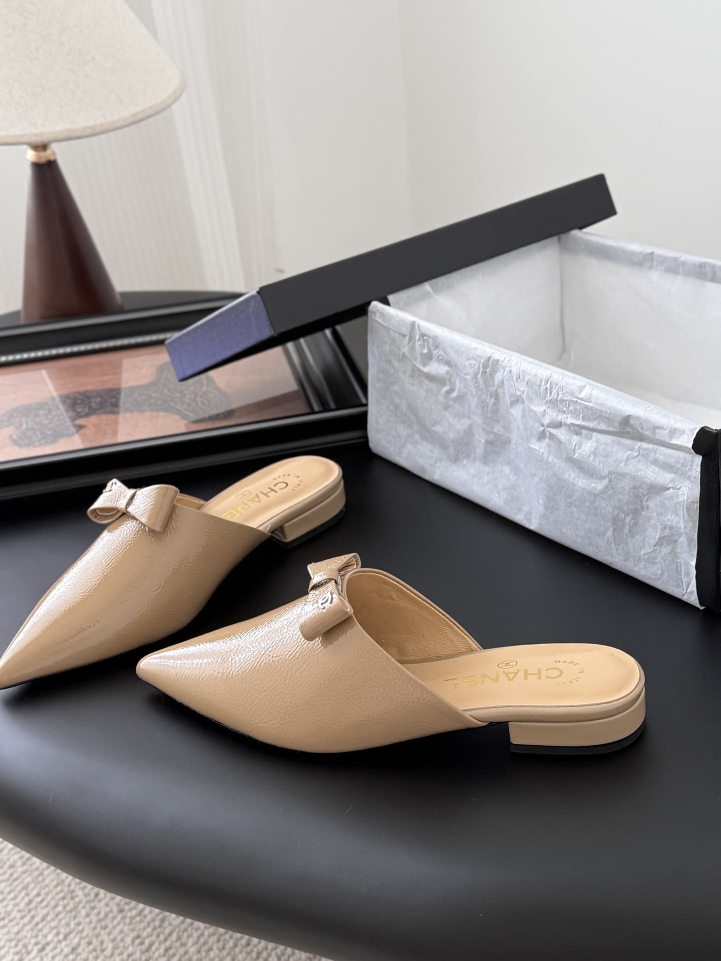 Chanel Crumpled patent calfskin Mules shoes Women
