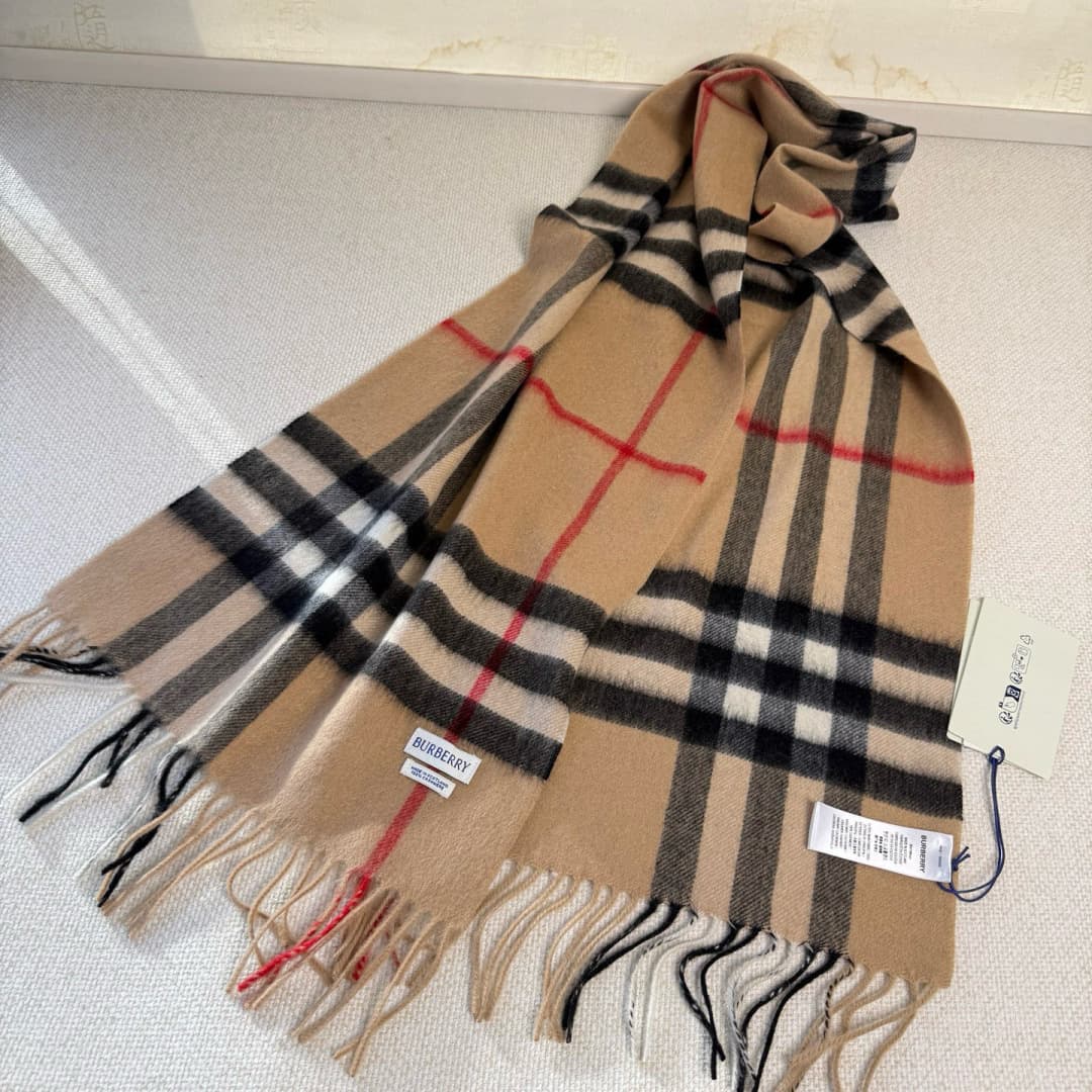Burberry Cashmere Scarf High