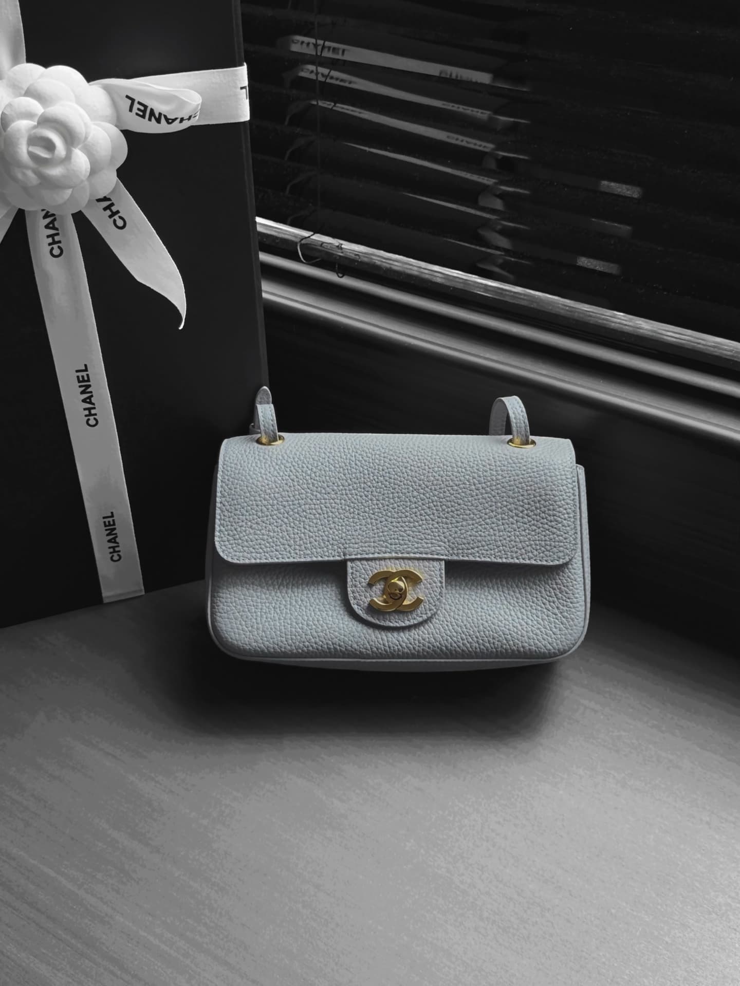 CHANEL Mini flap bag Grained Calfskin&Gold-tone metal Grey AS6573 A