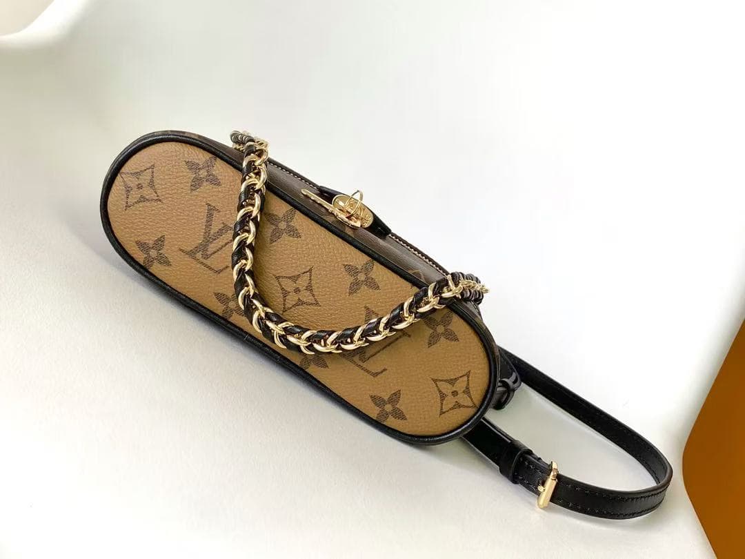 Louis Vuitton Vanity Chain Pouch Monogram Canvas M47125 High