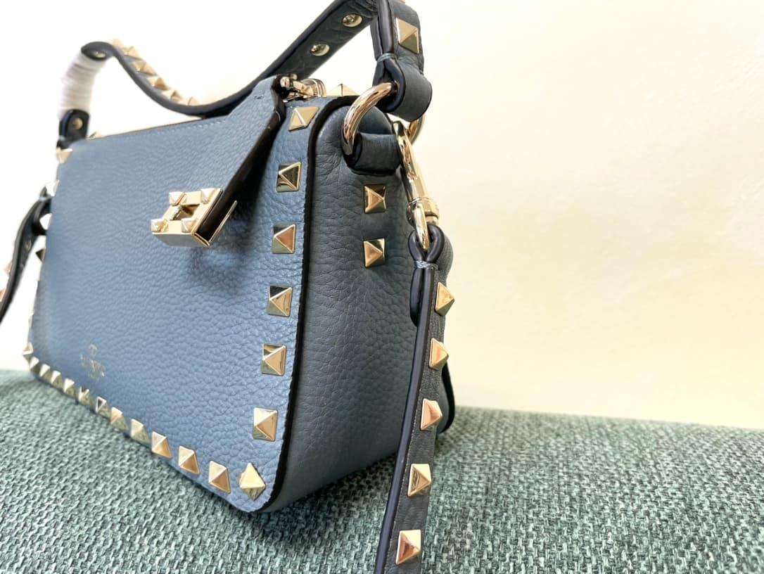 Valentino Garavani Mini Rockstud crossbody bag in Blue Grained Calfskin High