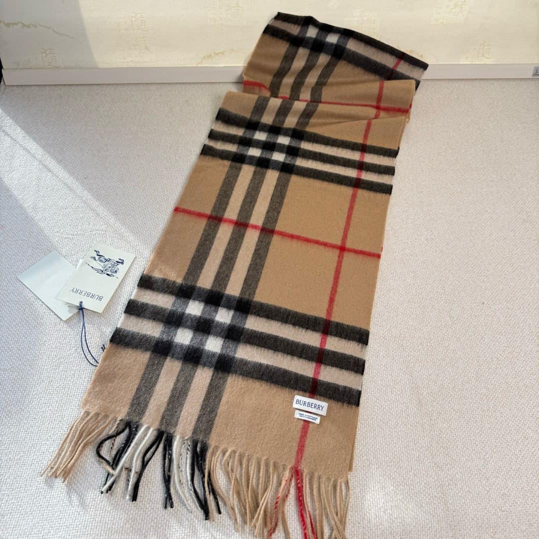 Burberry Cashmere Scarf High