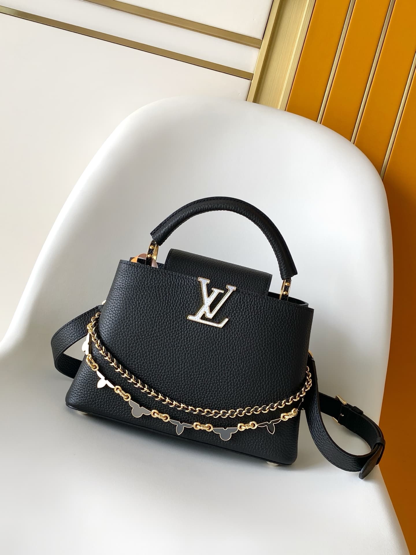 Louis Vuitton Capucines BB Capucines Black Taurillon Leather M29608 TOP