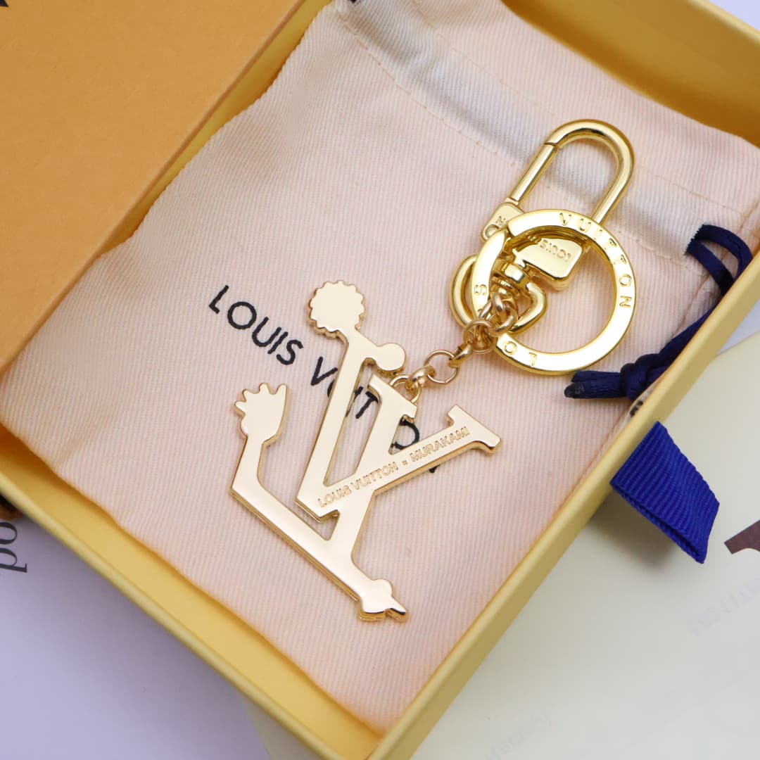 LV Love Note Envelope Key Holder And Bag Charm M67400