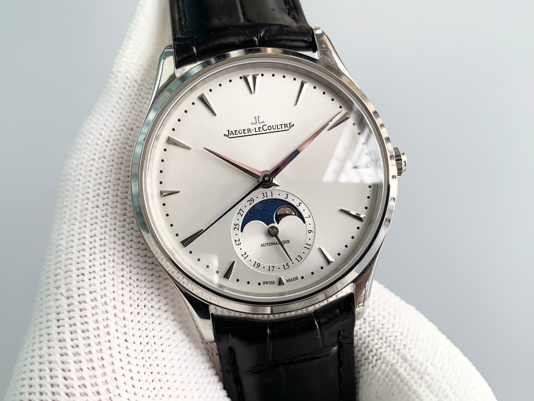 Jaeger-LeCoultre Master Ultra Thin Moon Watch TOP