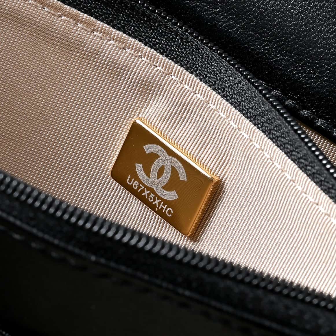 Chanel Wallet on Chain Quilted Leather & Gold-Tone Metal Black AP3938 High